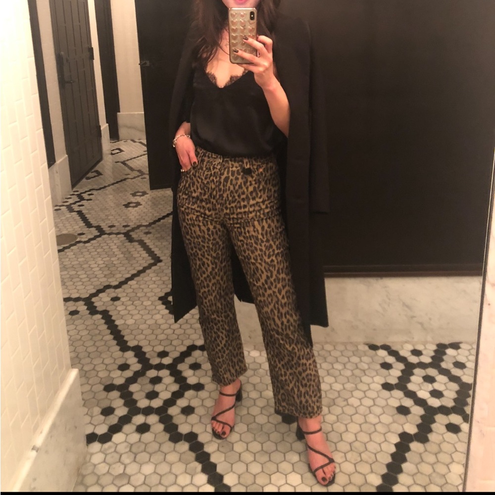 Levi’s premium leopard ribcage ankle corduroy - 26